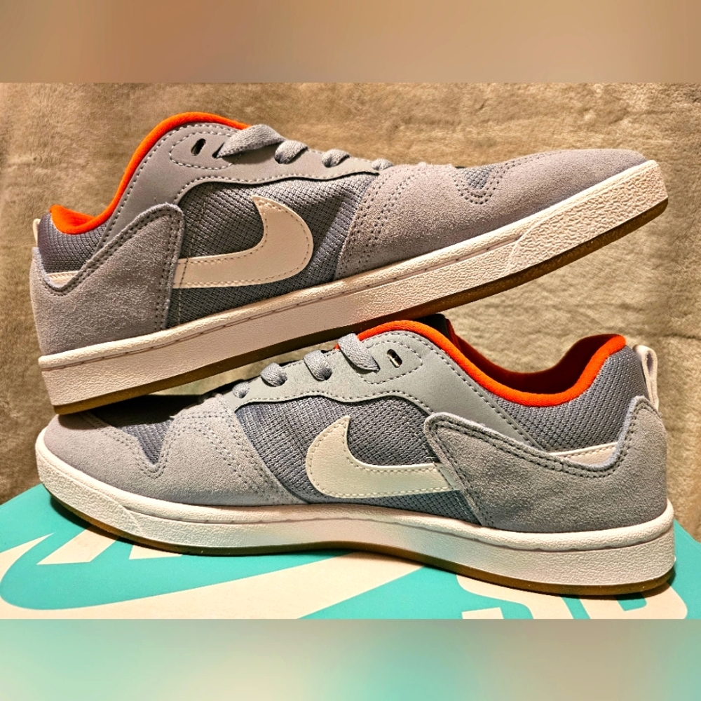 Nike SB Alleyoop Skateboard Shoes